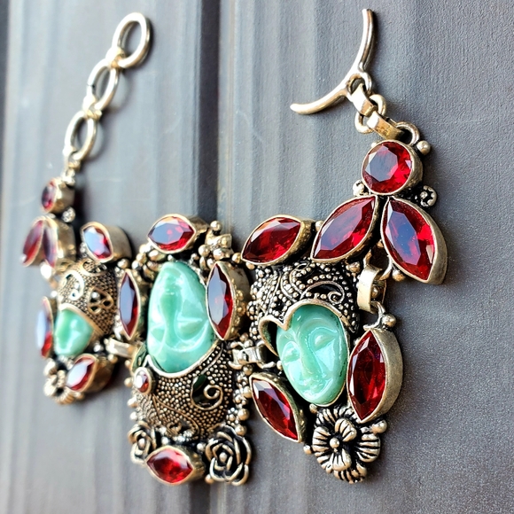 New Carved 3 Blue Goddess Face Garnet 925 Silver Bracelet. - Picture 6 of 15